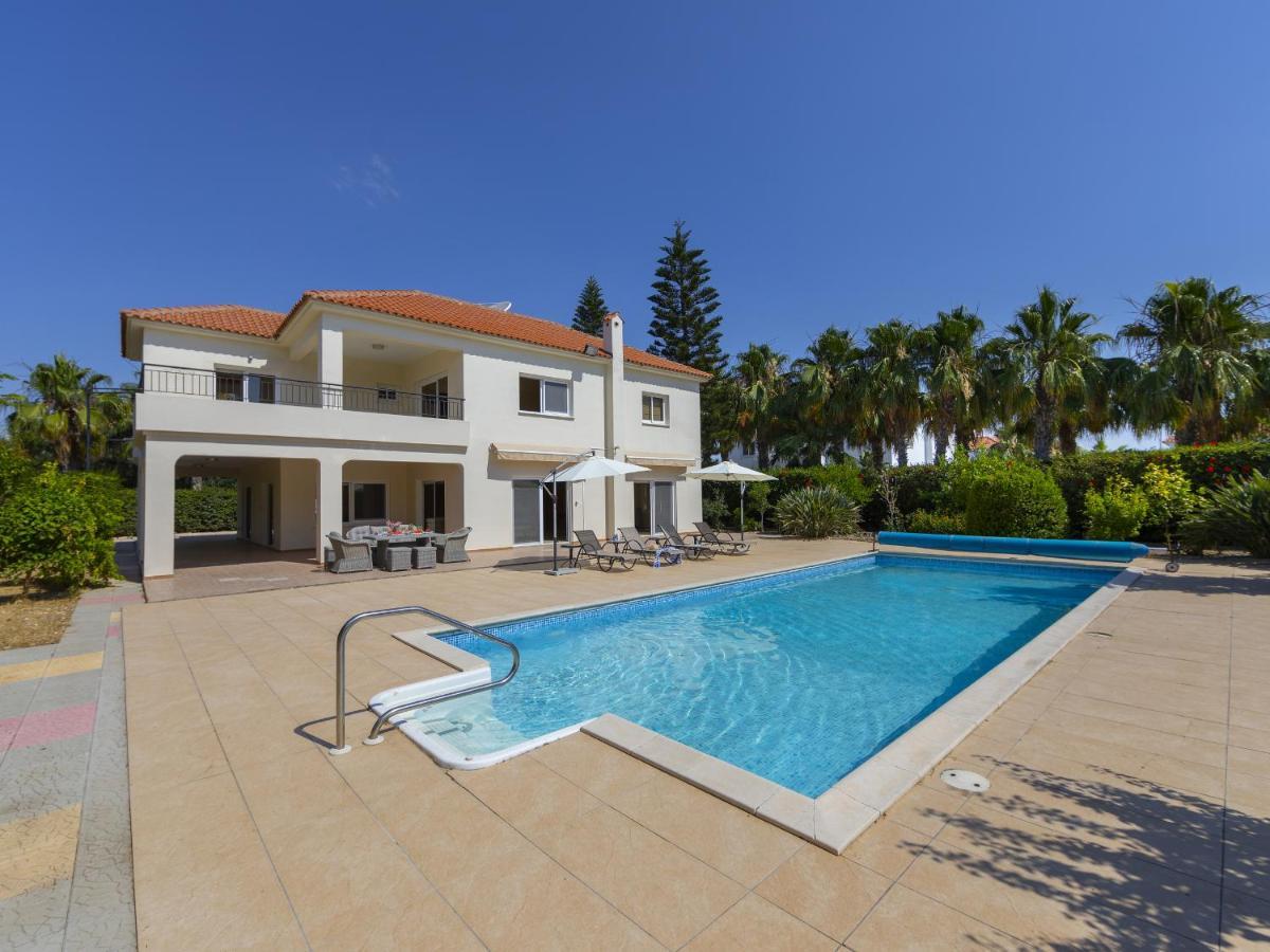 Meneou Seaside Mansion 7 Villa ลาร์นาคา ภายนอก รูปภาพ
