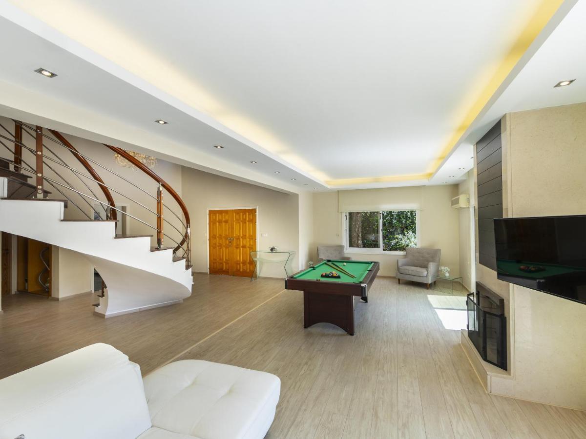 Meneou Seaside Mansion 7 Villa ลาร์นาคา ภายนอก รูปภาพ