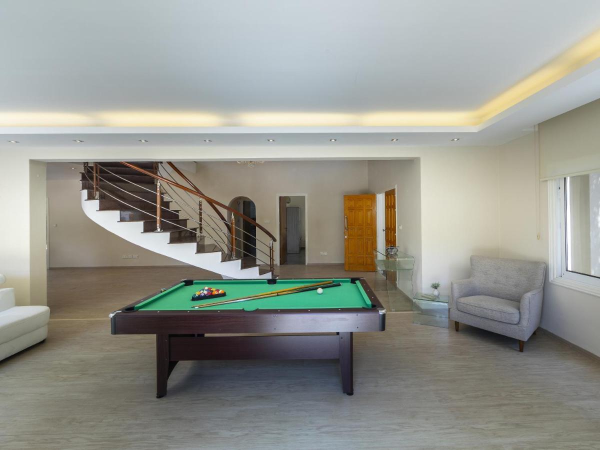Meneou Seaside Mansion 7 Villa ลาร์นาคา ภายนอก รูปภาพ