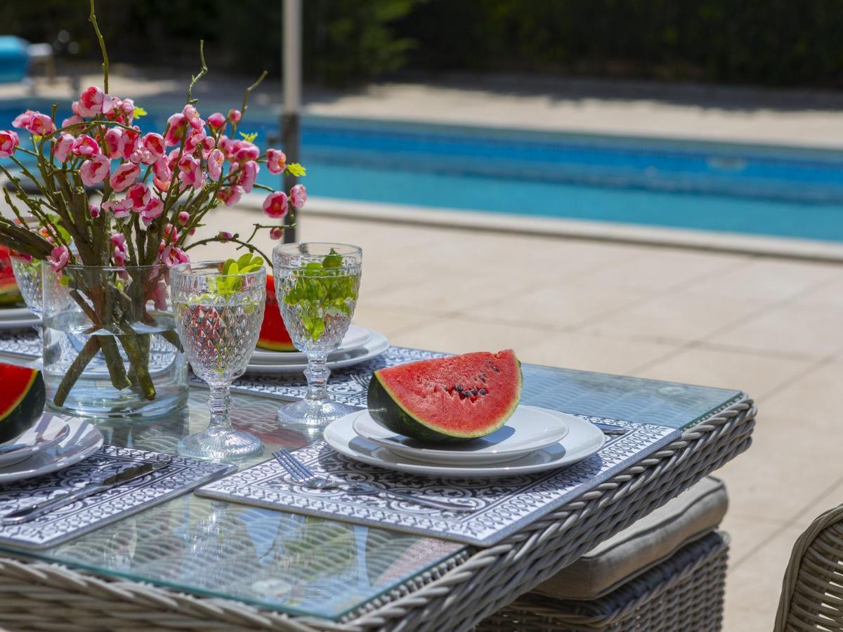 Meneou Seaside Mansion 7 Villa ลาร์นาคา ภายนอก รูปภาพ